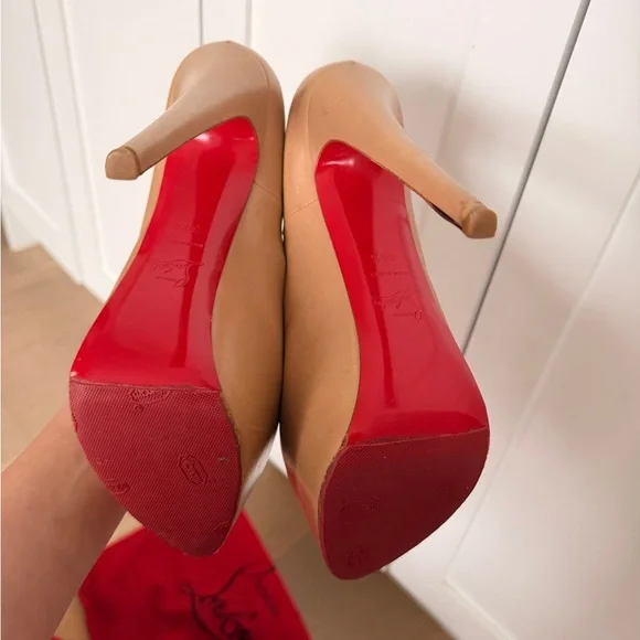 Christian Louboutin Nude Platform Heels - Picture 5 of 9